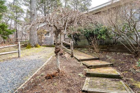 88 Cottontail Road Wellfleet MA 02667