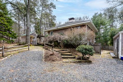 88 Cottontail Road Wellfleet MA 02667