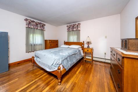 87 Central Avenue East Falmouth MA 02536