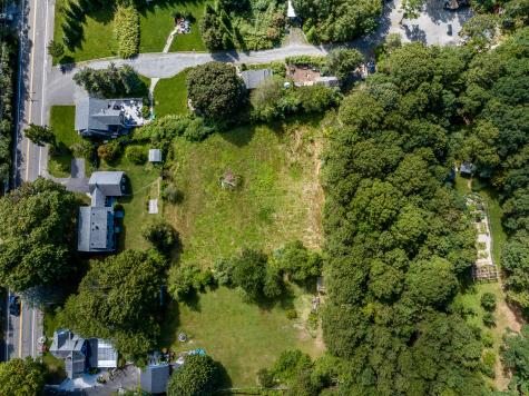 87 Central Avenue East Falmouth MA 02536