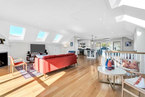 294 Bradford Street Provincetown MA 02657