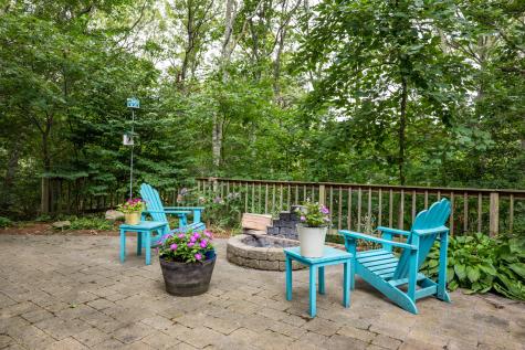 289 Quaker Meetinghouse Road Sandwich MA 02563