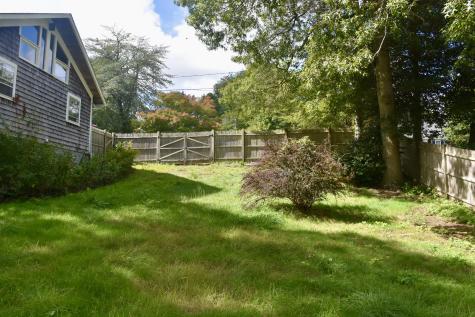 82 Gooseberry Lane Marstons Mills MA 02648