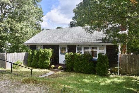 82 Gooseberry Lane Marstons Mills MA 02648