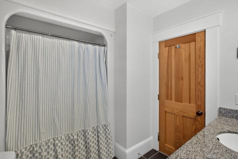 161 Commercial Street Wellfleet MA 02667