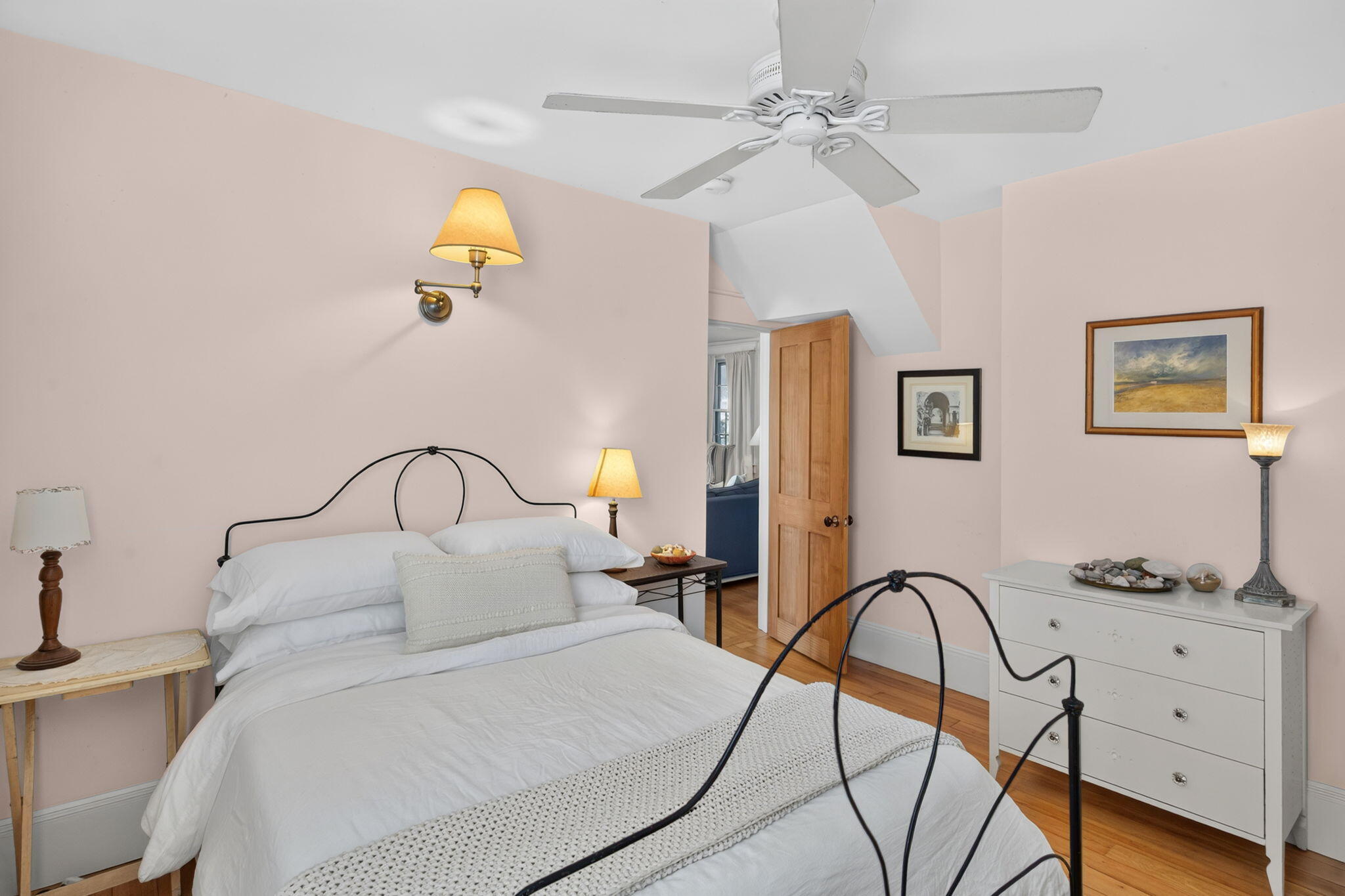 161 Commercial Street Wellfleet MA 02667