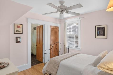 161 Commercial Street Wellfleet MA 02667