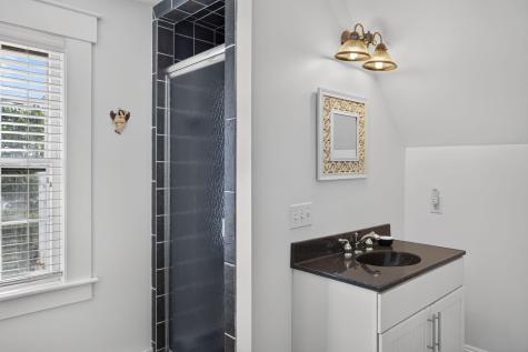 161 Commercial Street Wellfleet MA 02667