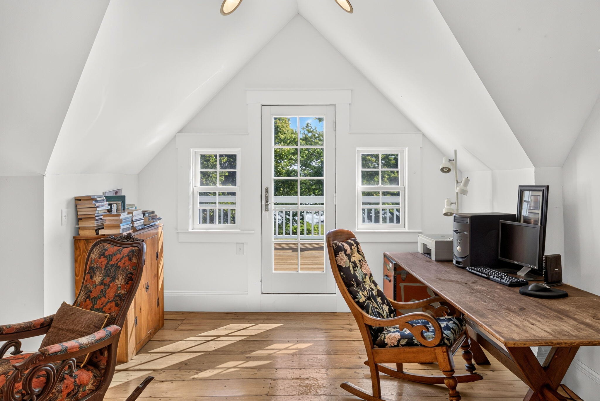 161 Commercial Street Wellfleet MA 02667