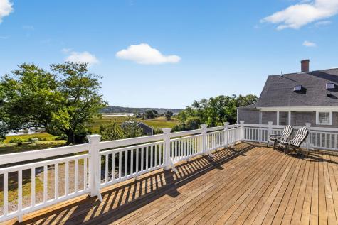 161 Commercial Street Wellfleet MA 02667