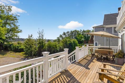161 Commercial Street Wellfleet MA 02667