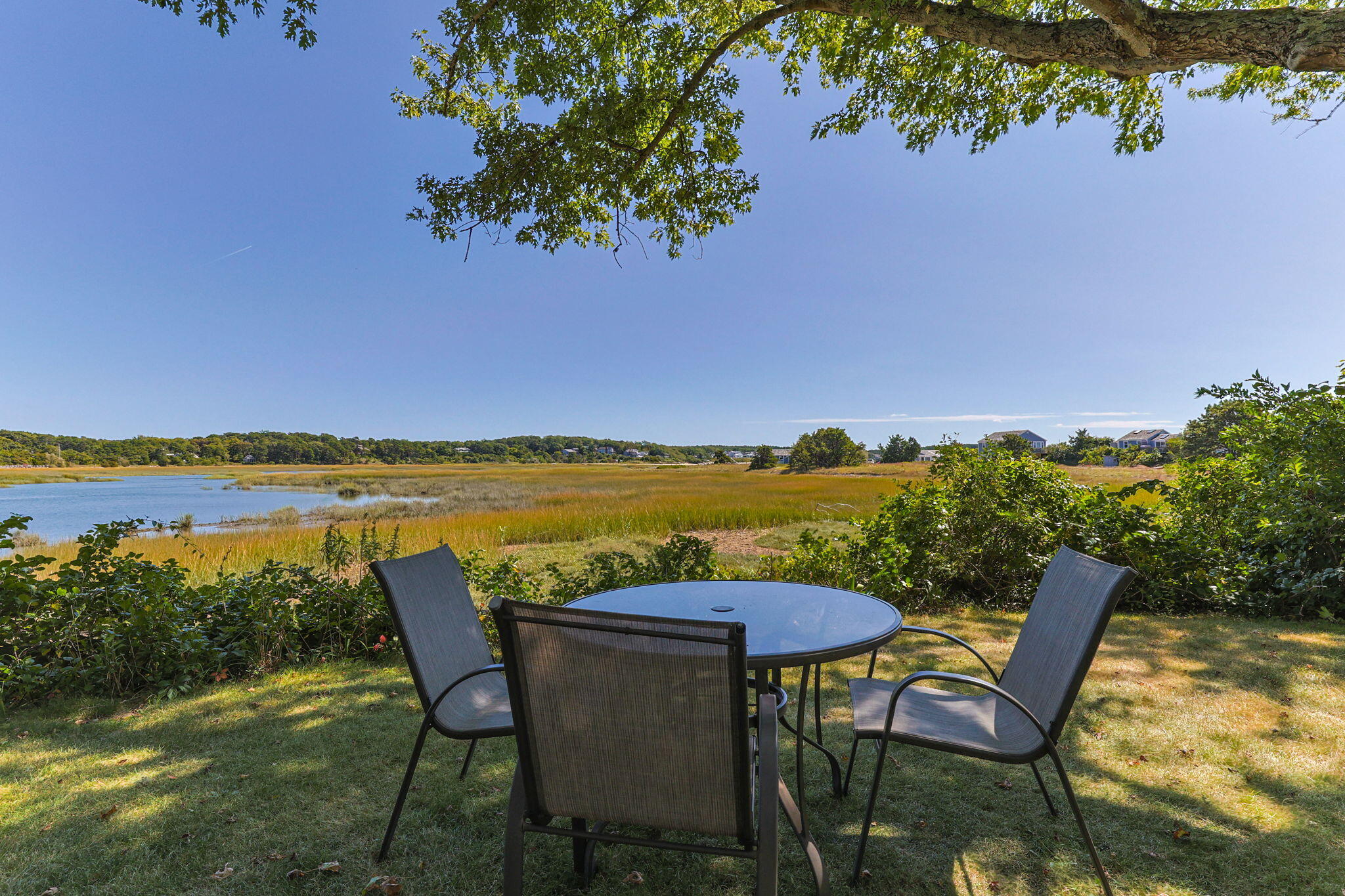 161 Commercial Street Wellfleet MA 02667