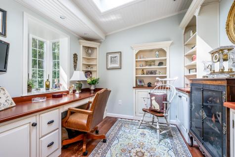 15 Long Pond Circle Centerville MA 02632