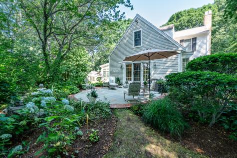 15 Long Pond Circle Centerville MA 02632