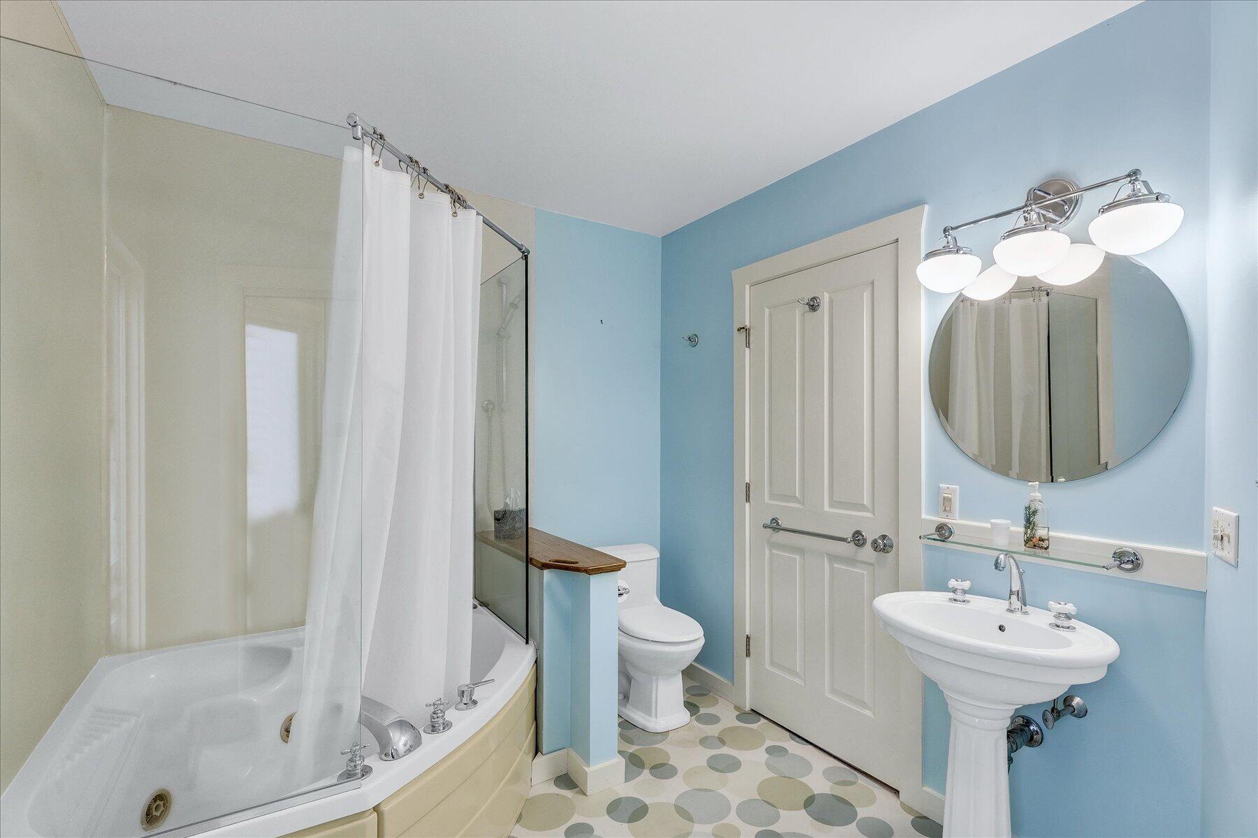 59 Nye Road Falmouth MA 02540