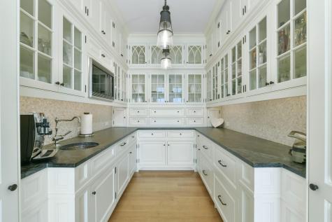 5 Bare Cove Lane Hingham MA 02043