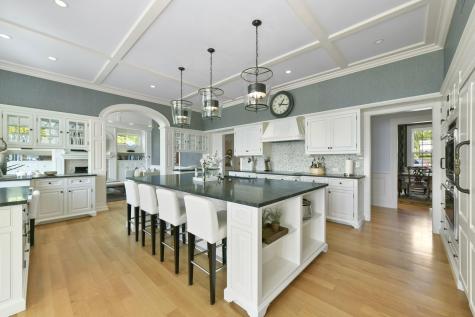 5 Bare Cove Lane Hingham MA 02043