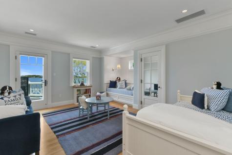 5 Bare Cove Lane Hingham MA 02043