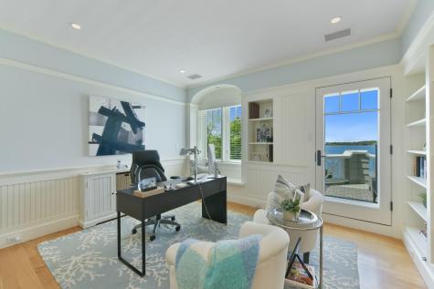5 Bare Cove Lane Hingham MA 02043