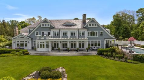 5 Bare Cove Lane Hingham MA 02043