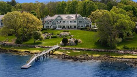 5 Bare Cove Lane Hingham MA 02043