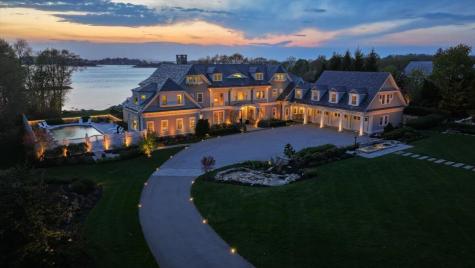 5 Bare Cove Lane Hingham MA 02043