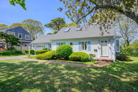 56 English Street Falmouth MA 02536