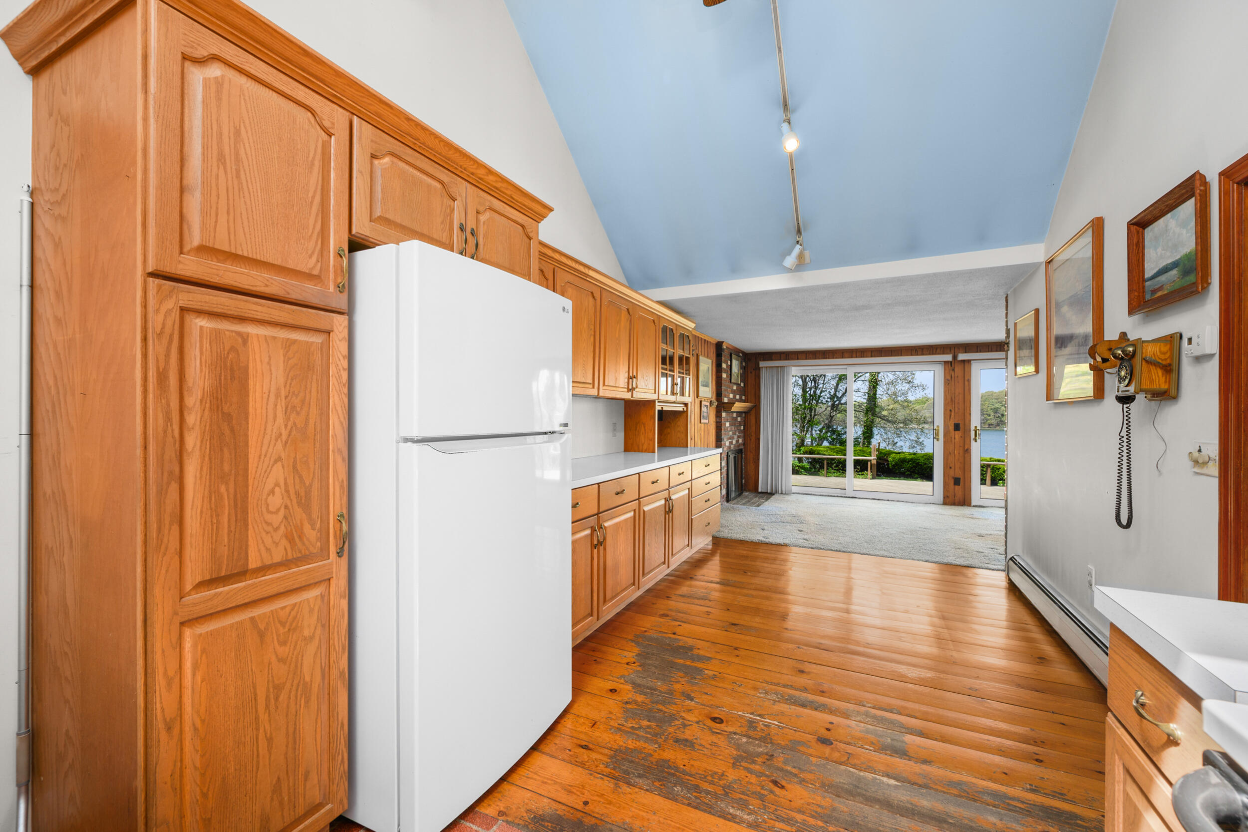 56 English Street Falmouth MA 02536
