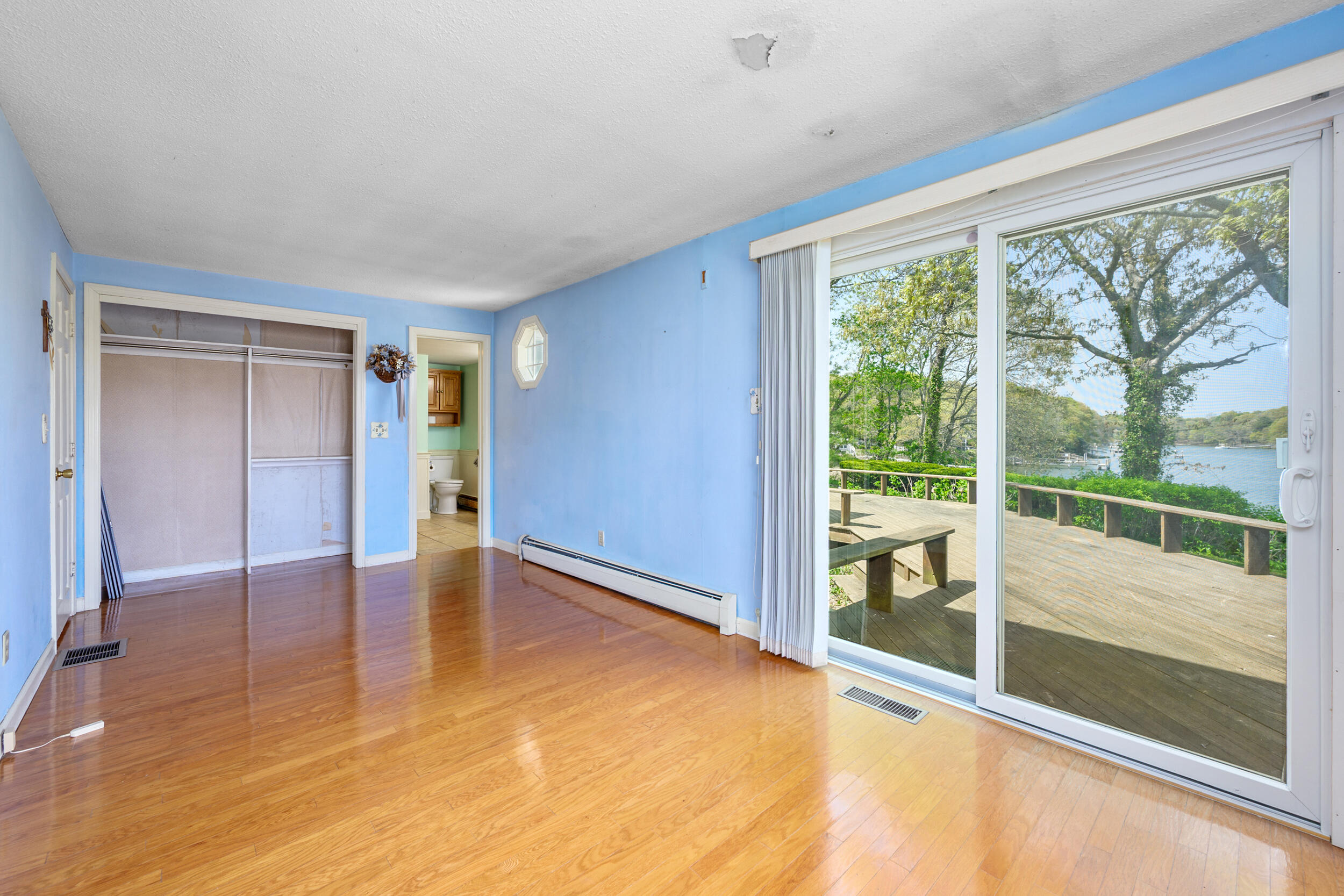 56 English Street Falmouth MA 02536