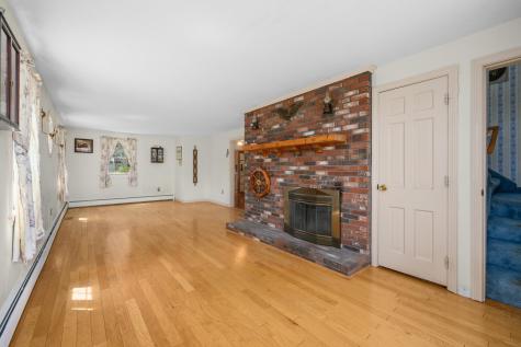 56 English Street Falmouth MA 02536