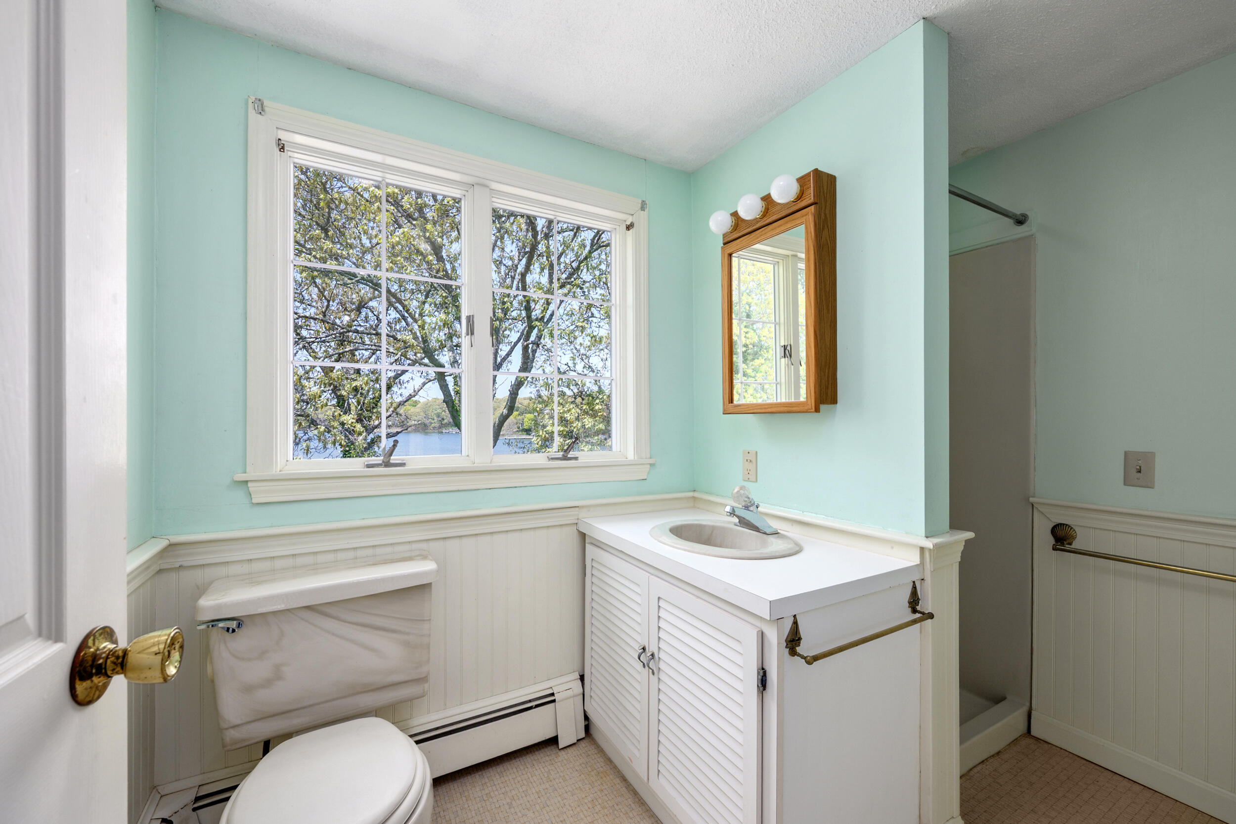 56 English Street Falmouth MA 02536