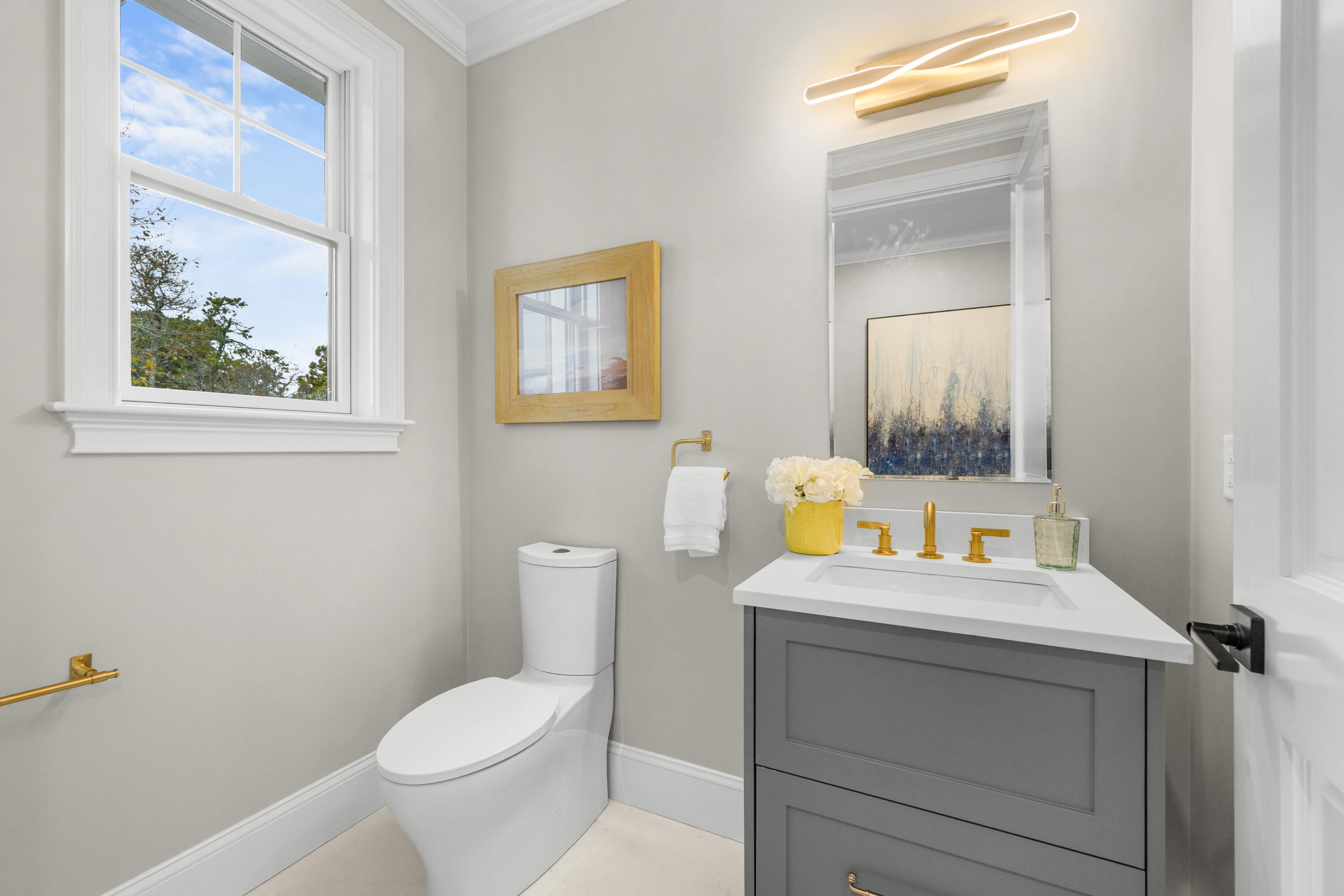 83 Old Mail Road Chatham MA 02650