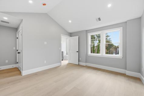 83 Old Mail Road Chatham MA 02650