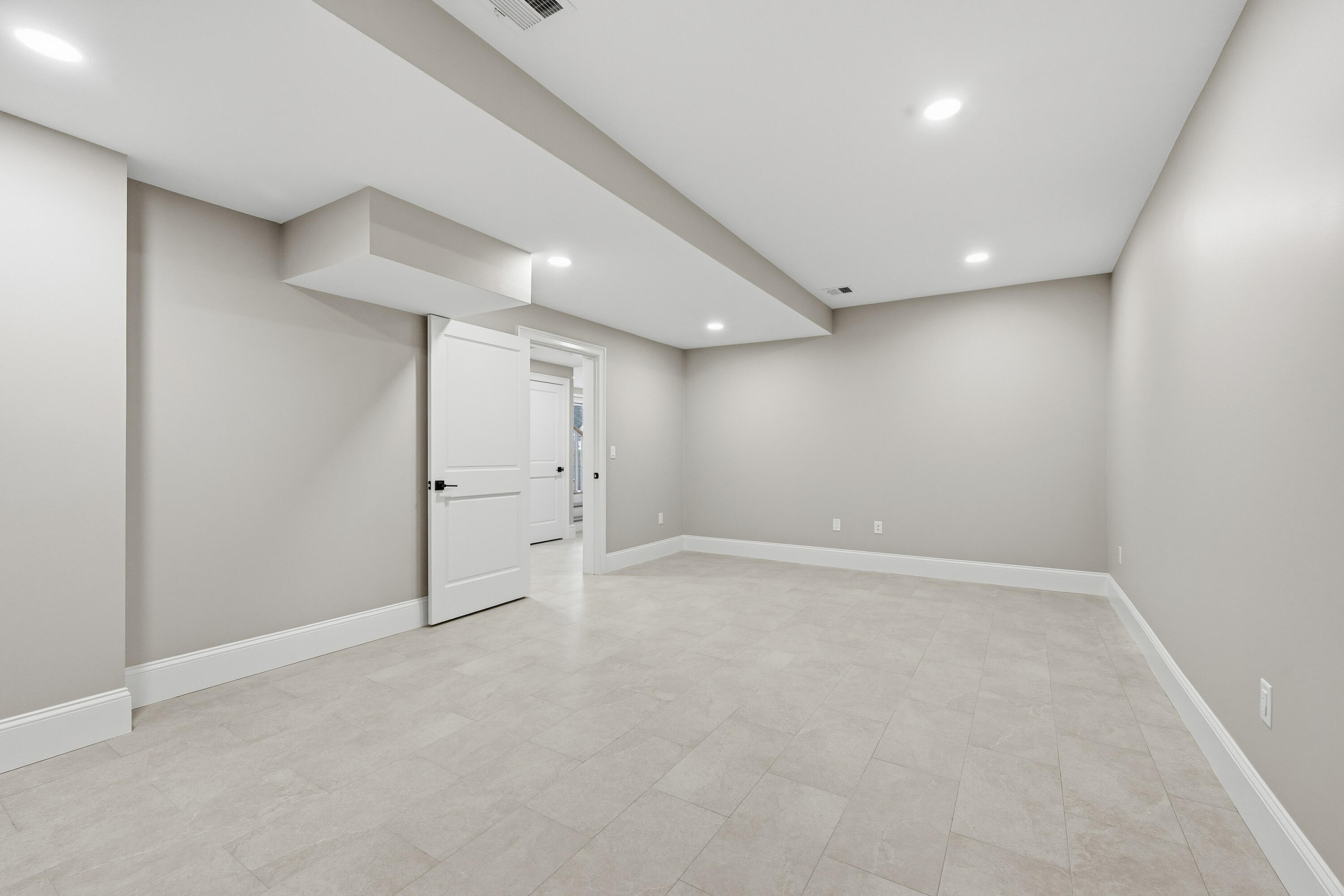 83 Old Mail Road Chatham MA 02650