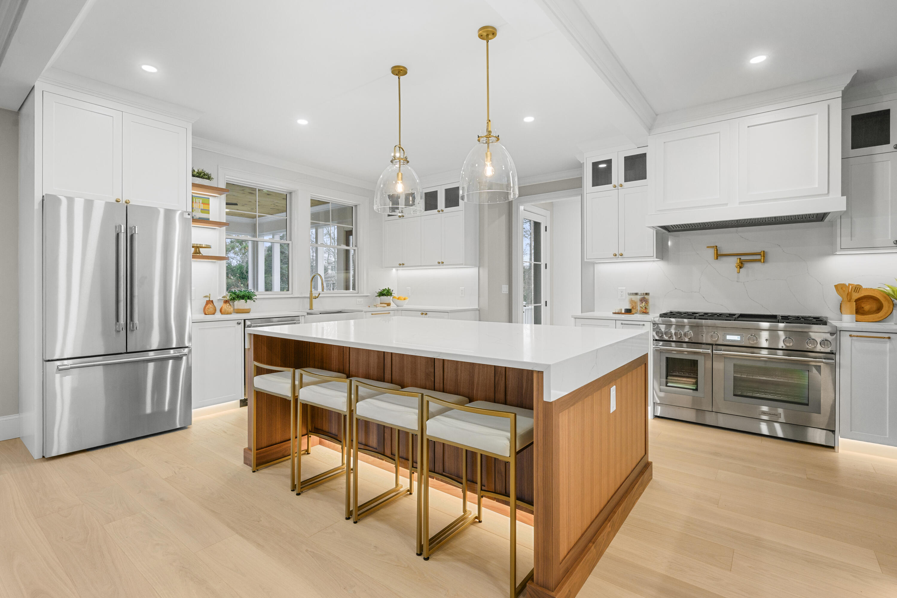 83 Old Mail Road Chatham MA 02650