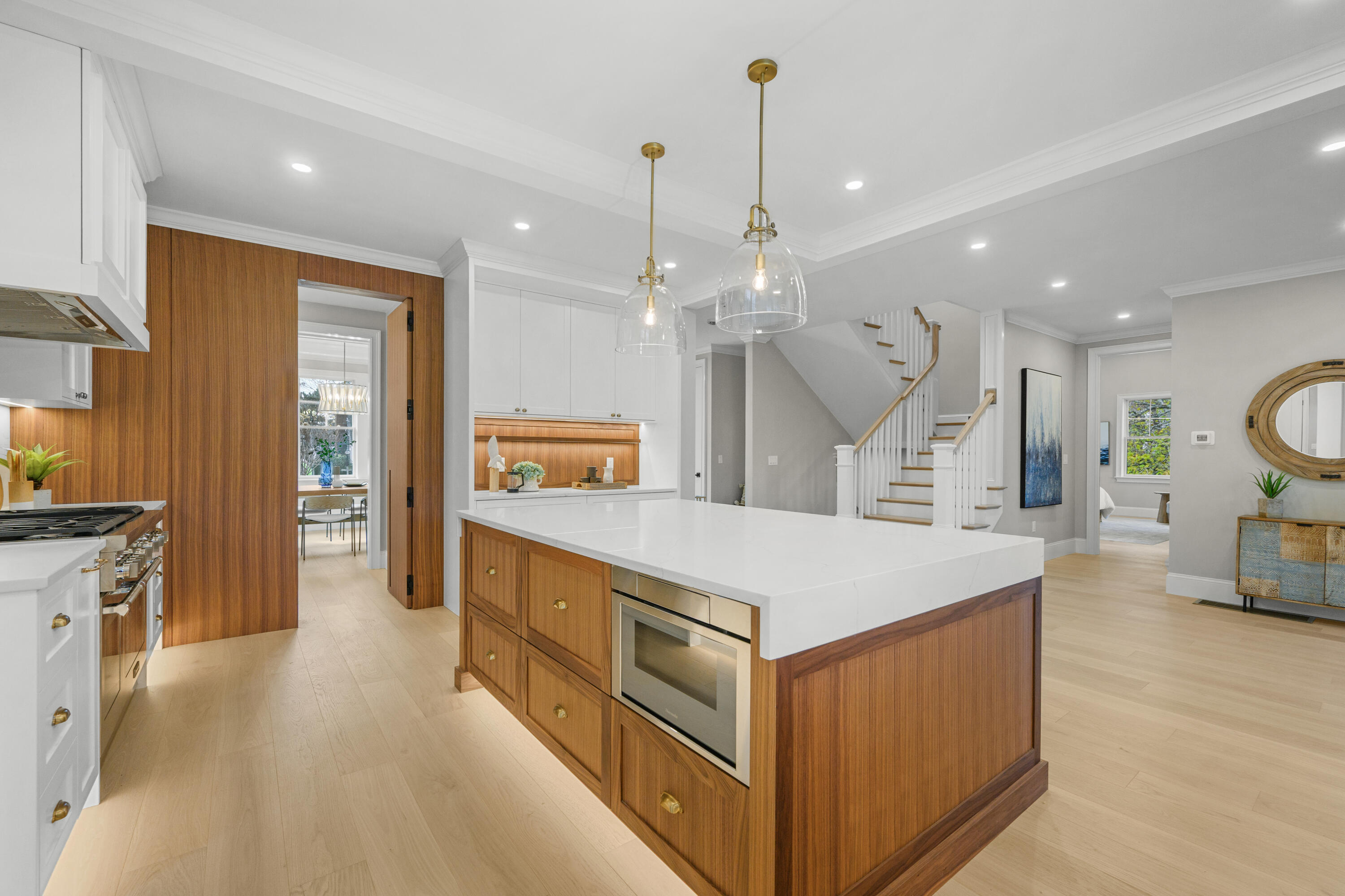 83 Old Mail Road Chatham MA 02650