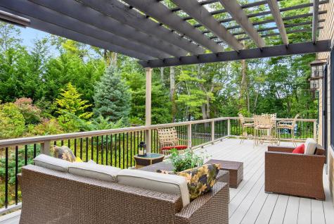 105 Bay Road Barnstable MA 02635