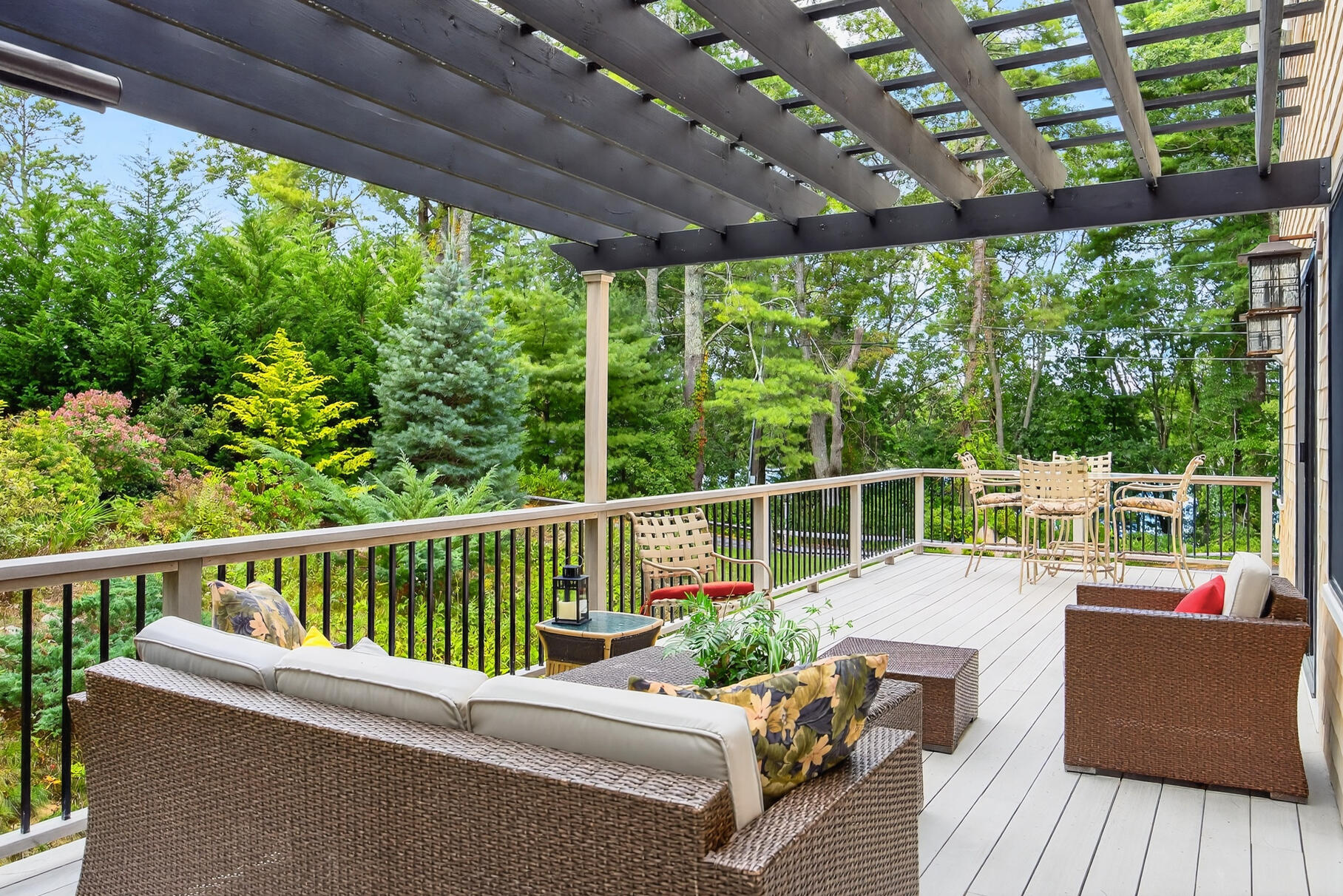 105 Bay Road Cotuit MA 02635