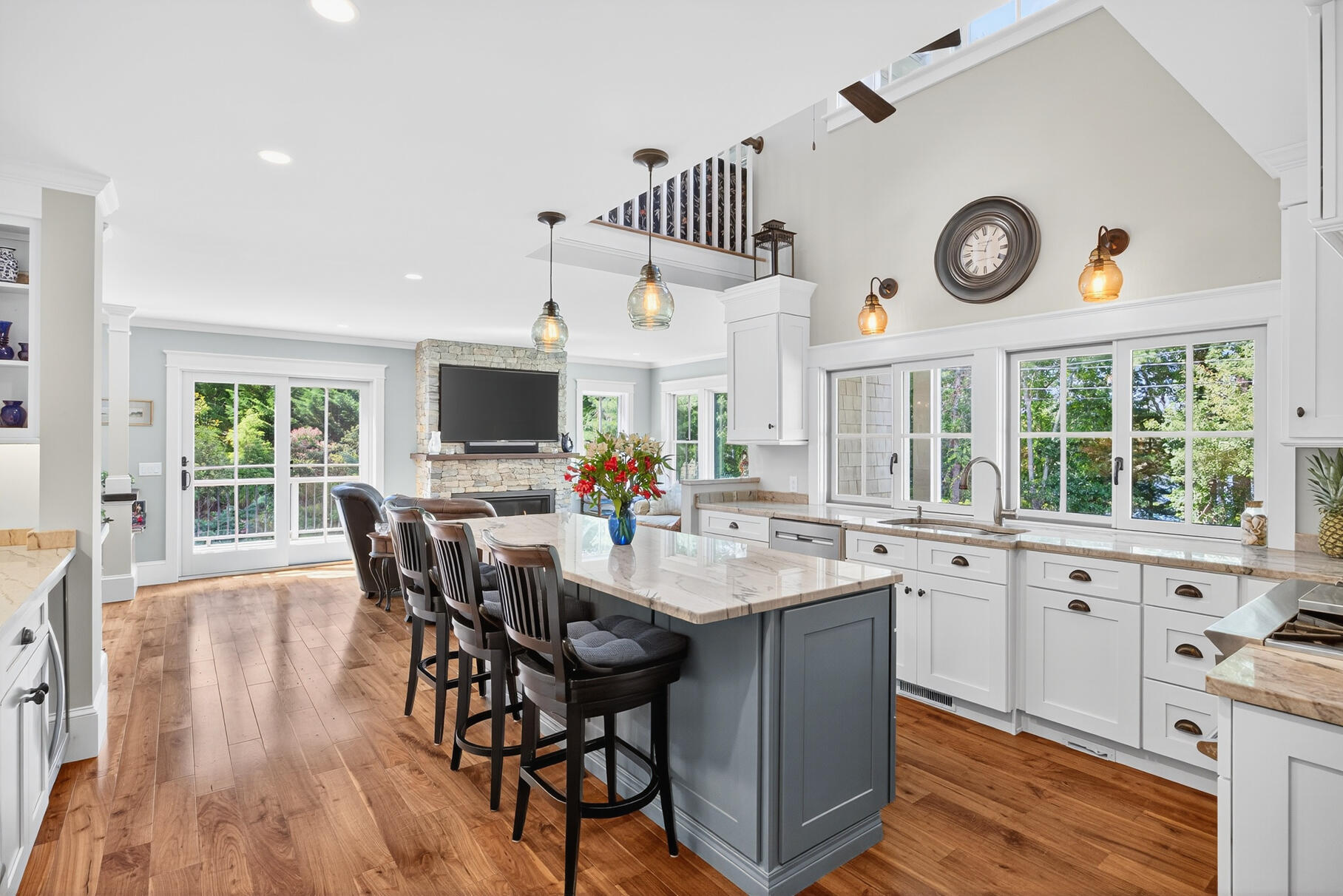 105 Bay Road Cotuit MA 02635