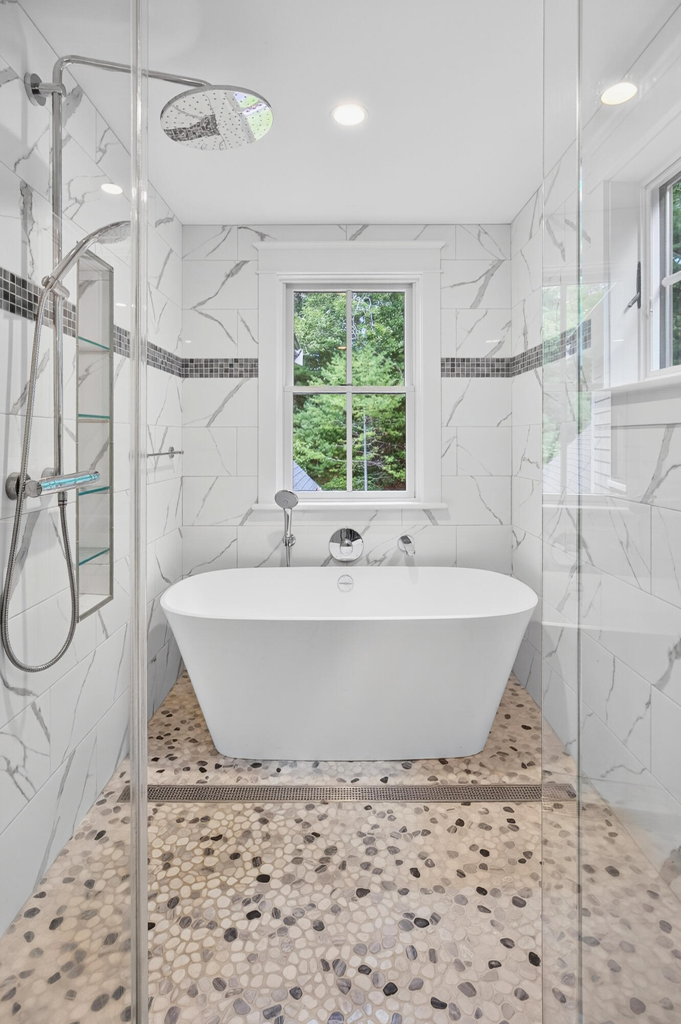 105 Bay Road Cotuit MA 02635