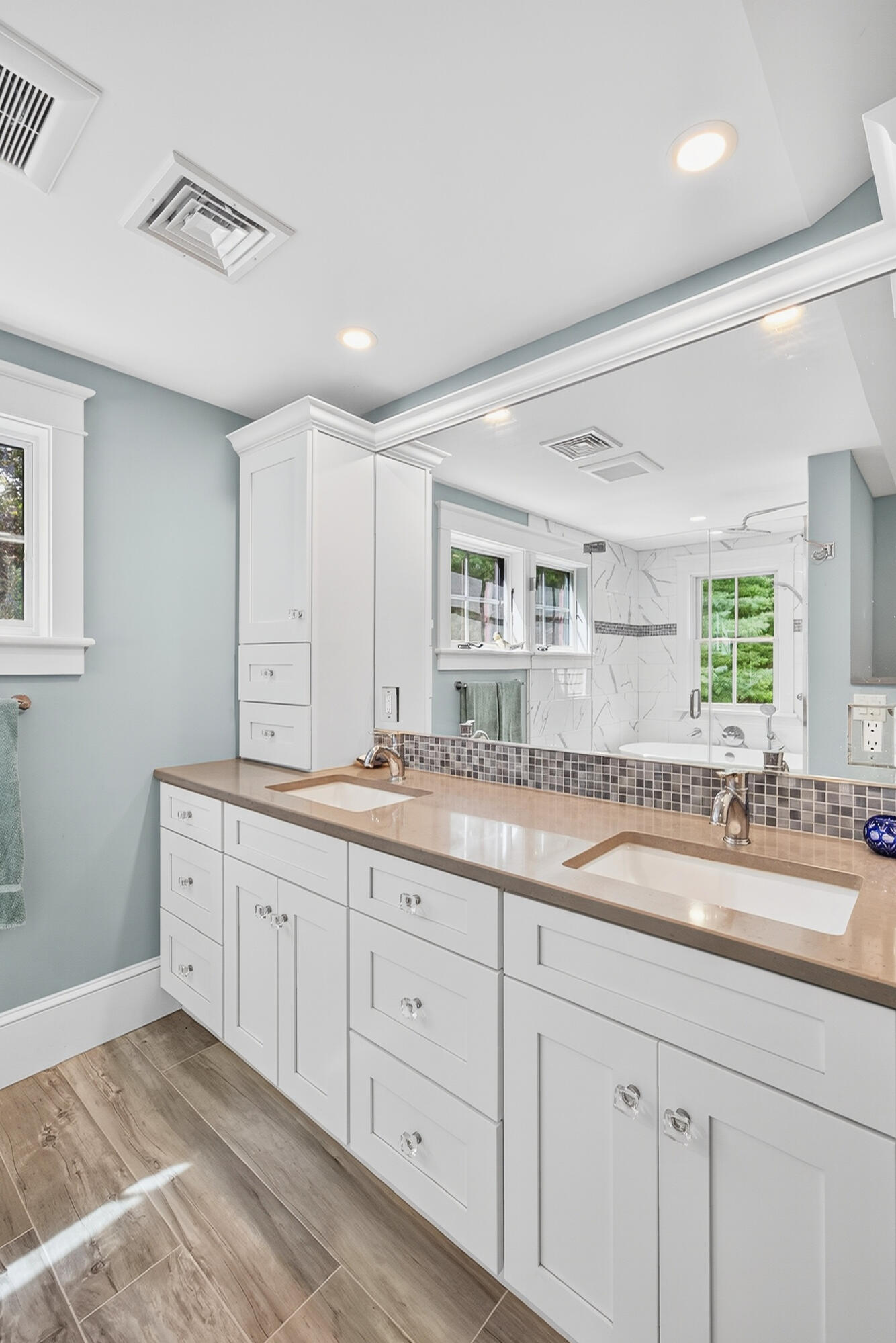105 Bay Road Cotuit MA 02635
