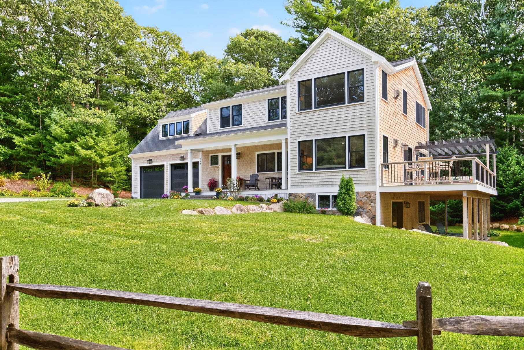 105 Bay Road Cotuit MA 02635