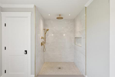 635 Santuit Newtown Road MA 02648