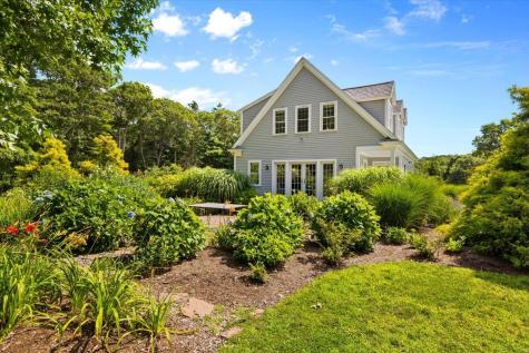 20 Durham Drive Waquoit MA 02536