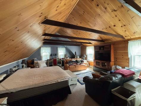18 Lakeview Drive Sandwich MA 02563