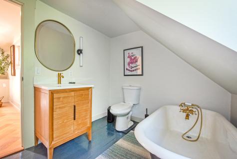 3 Carver Court Provincetown MA 02657