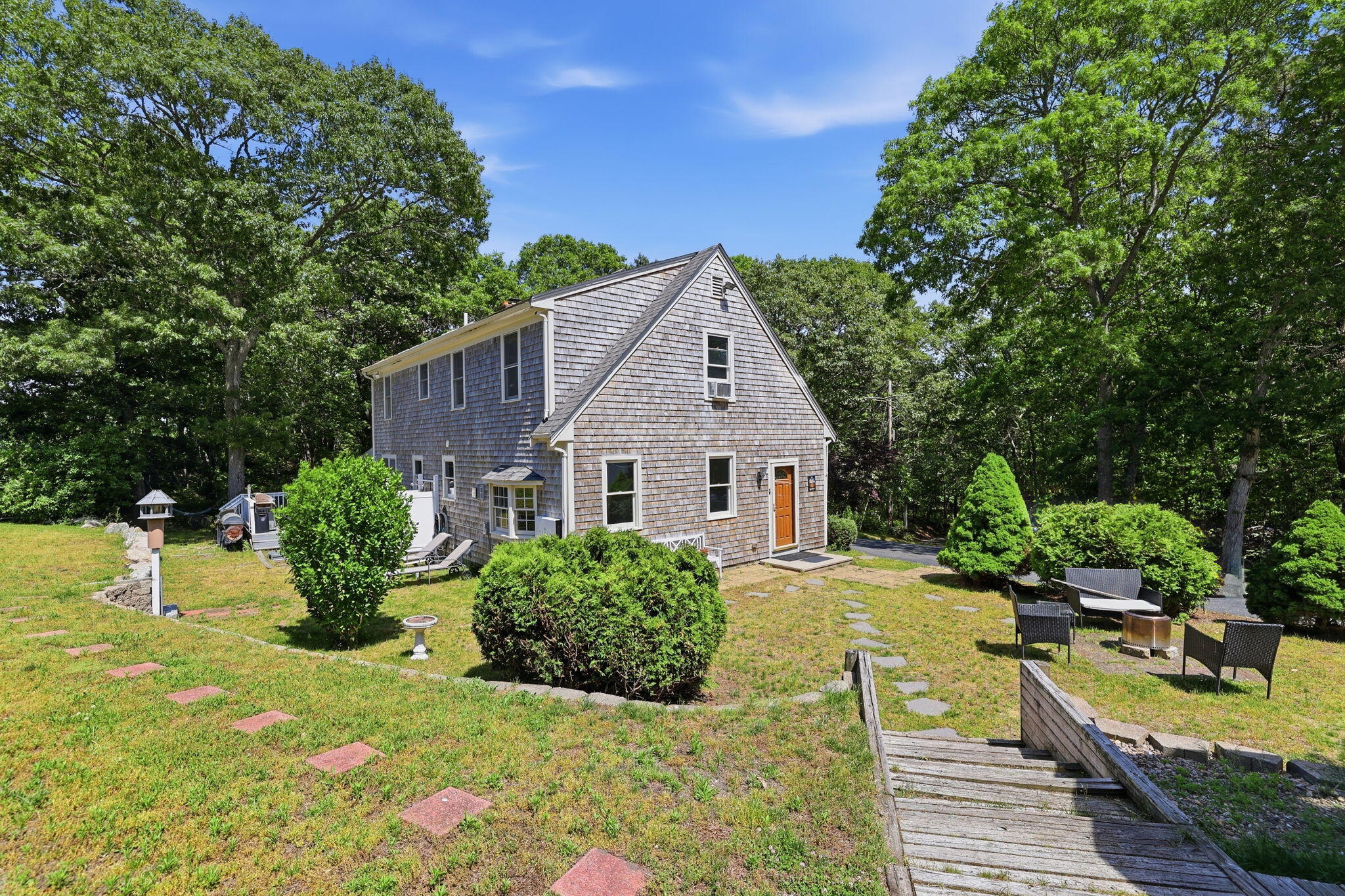 10 Marthas Way Centerville MA 02632