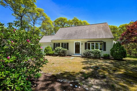 20 Old Kenyon Road Falmouth MA 02536