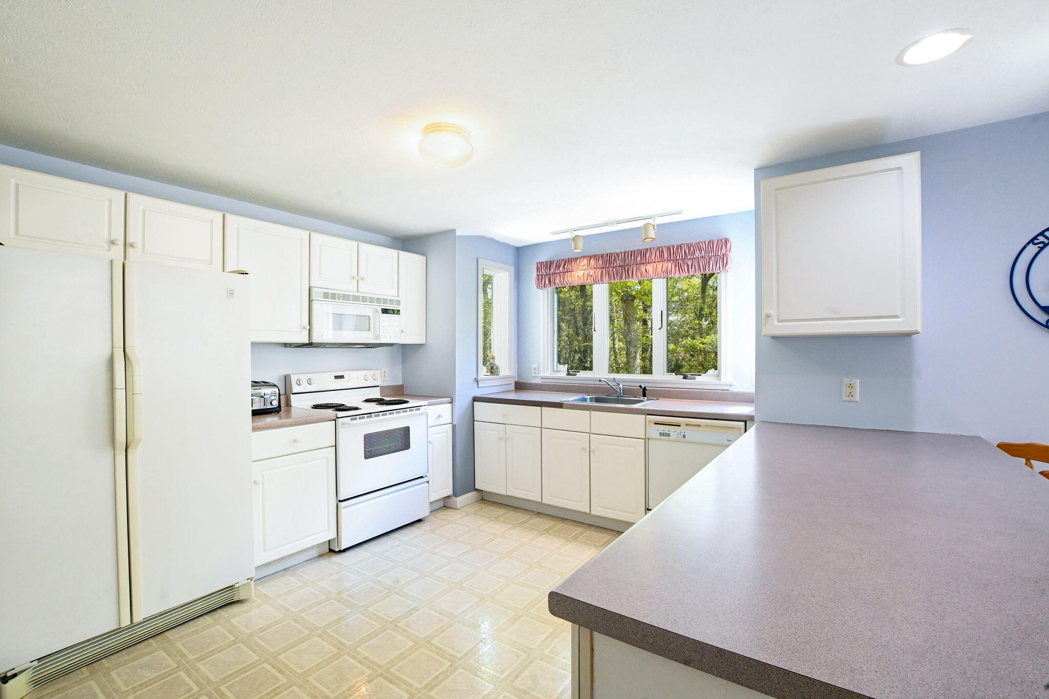 20 Old Kenyon Road Falmouth MA 02536