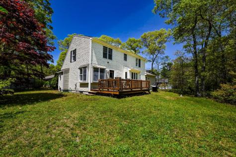 20 Old Kenyon Road Falmouth MA 02536